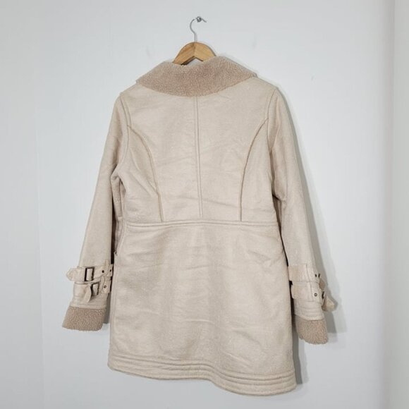 Le Grenier Tan Women's Faux Shearling Zip-Up Long Sleeve Cozy Warm Inside Medium - Picture 2 of 11